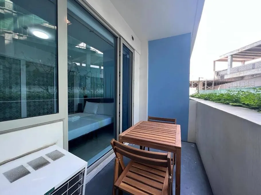 Apartment Artist'S Haven Creative Condo At Azure Manila
